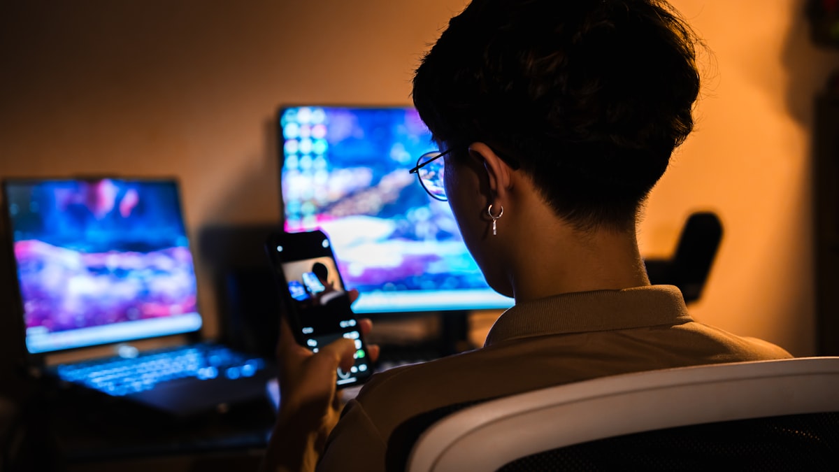 UGC Reklamları ve Yapay Zeka Avatarları: 2026'da Ne Çalışıyor?