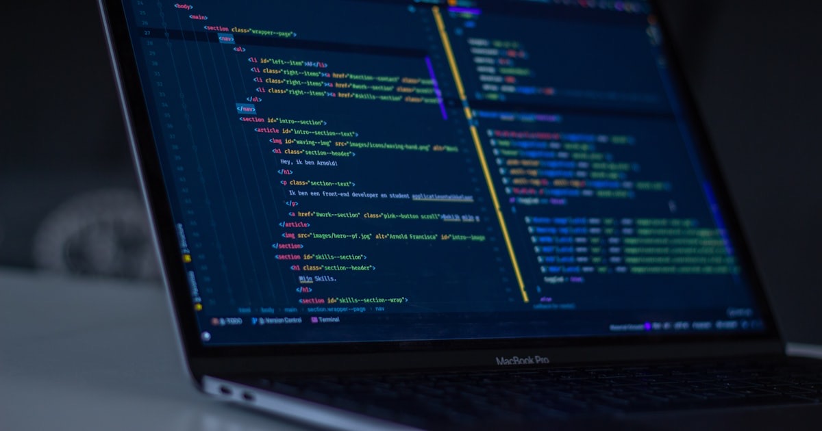 Claude Code Nedir? Terminalde Yapay Zeka ile Yazılım Geliştirme