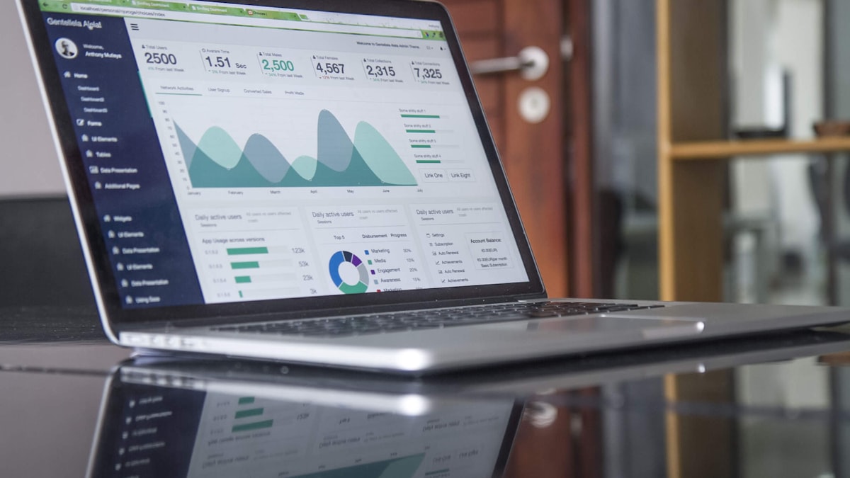 Google Ads or Instagram Ads? Which One Suits Your Business in 2026